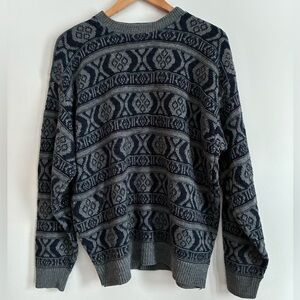 Men's Navy and Gray Patterned Knitted Crewneck Sweater